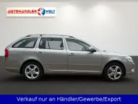 Gebraucht Skoda Octavia 122 PS (89 kW) 2011 Bezova capuccino/capuccino bei Kombi