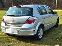 Gebraucht Opel Astra Edition 105 PS (77 kW) 2005 Grau Limousine