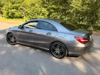 Gebraucht Mercedes CLA220 177 PS (130 kW) 2017 Grau Limousine