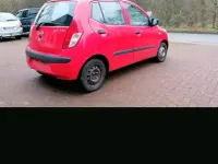 Gebraucht Hyundai i10 67 PS (49 kW) 2009 Rot Kleinwagen
