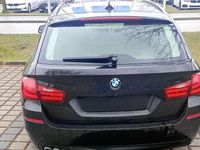 Gebraucht BMW 520 184 PS (135 kW) 2013 Schwarz Kombi