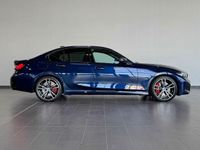 Gebraucht BMW 318 M Sport 156 PS (114 kW) 2024 Blau Limousine