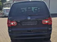 Gebraucht VW Sharan Trendline 140 PS (102 kW) 2008 Deep black perleffekt Van / Kleinbus