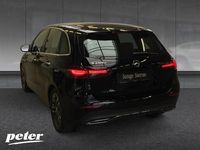 Gebraucht Mercedes B200 Progressive 150 PS (110 kW) 2025 Schwarz Van / Kleinbus