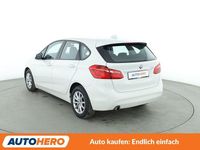 Gebraucht BMW 216 Active Tourer Performance 116 PS (85 kW) 2015 Weiß Van / Kleinbus