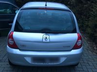 gebraucht Renault Clio 1.2 TÜV neu