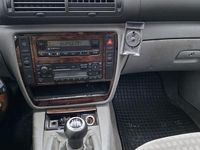 Gebraucht VW Passat Basis 131 PS (96 kW) 2003 Grau Kombi