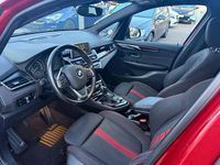 Używany BMW 220 Active Tourer Performance 192 KM (141 kW) 2016 Czerwony Minivan