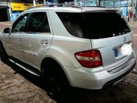 Używany Mercedes ML280 190 KM (139 kW) 2008 Czarny SUV