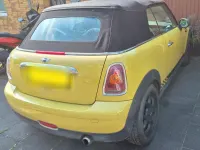 Occasion Mini One Cabriolet 98 PK (72 kW) 2010 Geel Cabriolet