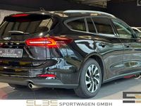 Gebraucht Ford Focus Titanium 155 PS (114 kW) 2025 Schwarz Limousine