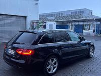 Gebraucht Audi A4 177 PS (130 kW) 2012 Schwarz Kombi