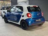 Gebraucht Smart ForFour Prime 90 PS (66 kW) 2015 Blau Kleinwagen