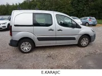 Gebraucht Citroën Berlingo 98 PS (72 kW) 2013 Silber Van / Kleinbus