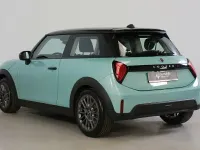 Gebraucht Mini Cooper S Classic 204 PS (150 kW) 2024 Grün Kleinwagen