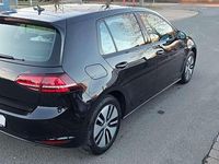 Gebraucht VW Golf VII GTE 150 PS (110 kW) 2015 Deep black perleffekt Kleinwagen