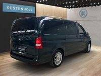 Gebraucht Mercedes V220 Edition 163 PS (119 kW) 2023 Grün Van / Kleinbus