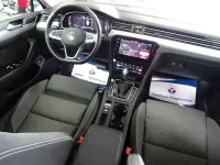 Second-hand VW Passat 122 CP (89 kW) 2023 Roșu Break