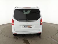 Gebraucht Mercedes V220 Edition 163 PS (119 kW) 2015 Weiß Van / Kleinbus