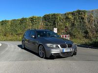 Gebraucht BMW 325 197 PS (144 kW) 2009 Grau Kombi