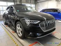 Gebraucht Audi e-tron S-Line 300 kW (408 PS) 2022 Mythosschwarz metallic SUV