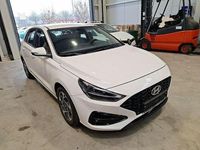 Gebraucht Hyundai i30 Style 101 PS (74 kW) 2024 Weiß Limousine