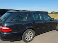 Gebraucht Mercedes E220 150 PS (110 kW) 2005 Schwarz Kombi
