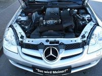 Gebraucht Mercedes SLK200 184 PS (135 kW) 2010 Silber Cabrio