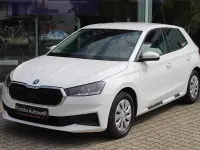 Gebraucht Skoda Fabia Active 65 PS (47 kW) 2023 Weiß Kleinwagen