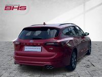 Gebraucht Ford Focus ST-Line X 125 PS (91 kW) 2024 Fantasticred (rot) Kombi