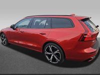 Gebraucht Volvo V60 145 PS (106 kW) 2025 Kombi