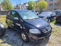 Gebraucht VW Fox Basis 54 PS (39 kW) 2005 Schwarz Kleinwagen