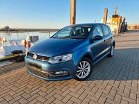 Gebraucht VW Polo LOUNGE 75 PS (55 kW) 2015 Blau Limousine