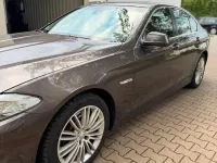 Gebraucht BMW 520 185 PS (136 kW) 2011 Braun Limousine