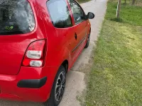 Gebraucht Renault Twingo 55 PS (40 kW) 2009 Rot Kleinwagen