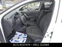 Gebraucht Dacia Logan MCV Lauréate 90 PS (66 kW) 2016 Weiß Limousine