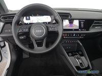Gebraucht Audi A3 Ambiente 150 PS (110 kW) 2025 Arkonaweiß Limousine