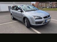 Używany Ford Focus 101 KM (74 kW) 2005 Srebrny Kombi
