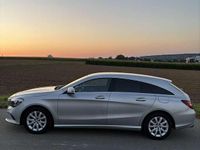 Gebraucht Mercedes CLA200 136 PS (100 kW) 2016 Grau Kombi