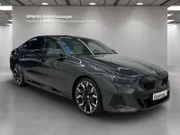 Gebraucht BMW 550e M Sport 489 PS (359 kW) 2025 Grau Limousine