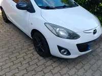 Gebraucht Mazda 2 Sendo 84 PS (61 kW) 2014 Weiß Limousine
