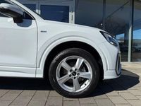 Gebraucht Audi Q2 S-Line 150 PS (110 kW) 2025 Weiß SUV