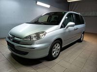 Gebraucht Peugeot 807 Allure 136 PS (100 kW) 2012 Lackierung aluminiumgrau Van / Kleinbus