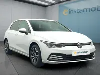 Gebraucht VW Golf VIII 150 PS (110 kW) 2023 Weiß Kleinwagen