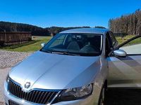 Gebraucht Skoda Rapid 105 PS (77 kW) 2015 Silber Kleinwagen