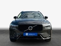 Gebraucht Volvo XC60 Plus 197 PS (144 kW) 2022 Platinum grey metallic SUV