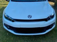 Gebraucht VW Scirocco 160 PS (117 kW) 2009 Weiß Coupé
