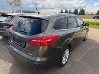 Używany Ford Focus Titanium 125 KM (91 kW) 2016 Szary Kombi