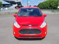 Używany Ford B-MAX SYNC Edition 101 KM (74 kW) 2015 Czerwony Minivan