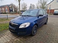 Gebraucht Skoda Fabia 60 PS (44 kW) 2009 Blau Limousine